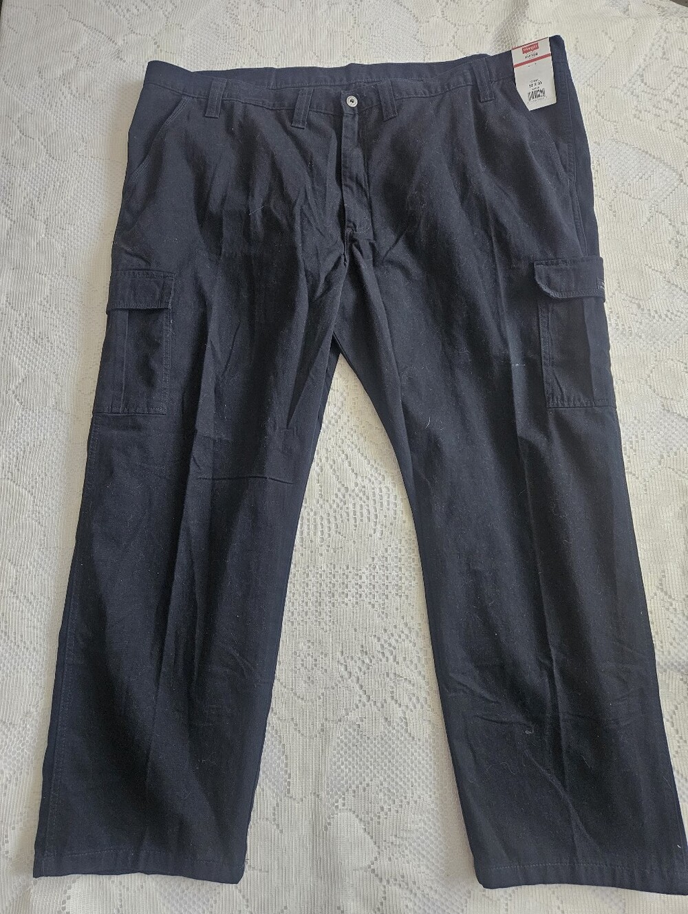 Wrangler Black Relaxed Fit Cargo Pants 50 x 30